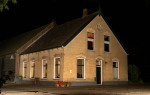 Tilsedijk 2, Den Bommel, fam W. Rosmolen. Deze boerderij is van 1898. 